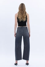 Load image into Gallery viewer, Hi rise utility Barrel - Beach
