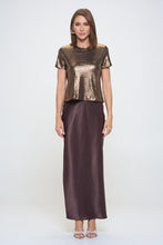 Load image into Gallery viewer, Metallic Top - Bronze 25
