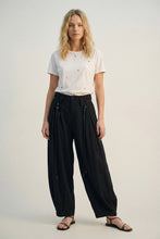 Load image into Gallery viewer, Barrel Fit Pants - Black
