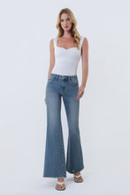 Load image into Gallery viewer, Mid Rise flare with Tint - Shadow
