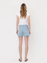 Load image into Gallery viewer, Slant pocket shorts - Stripe
