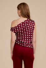 Load image into Gallery viewer, Robbie assymetrical Top - Red
