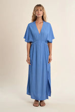 Load image into Gallery viewer, Long pleated dress - Blue
