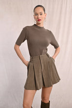 Load image into Gallery viewer, Ribbed Short sleeve Sweater - Khaki
