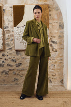 Load image into Gallery viewer, corduroy pants - Olive
