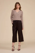 Load image into Gallery viewer, Faux leather pants - Brown
