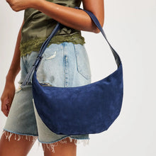 Load image into Gallery viewer, Elodie Shoulder Bag - Midnight
