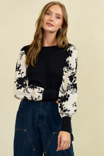 Load image into Gallery viewer, Floral Knit Top - Black
