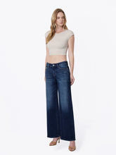 Load image into Gallery viewer, Cinch waist wide denim - Satiate
