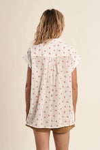 Load image into Gallery viewer, Floral Blouse - Offwhite
