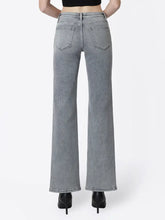 Load image into Gallery viewer, Mid rise vintage flare - Grey
