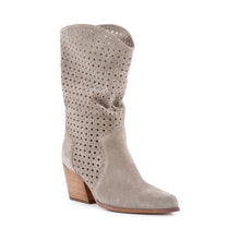 Load image into Gallery viewer, slouchy prfrtd boot - Sand

