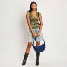 Load image into Gallery viewer, Elodie Shoulder Bag - Midnight

