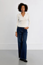 Load image into Gallery viewer, Zipper collar sweater - White
