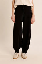 Load image into Gallery viewer, Jogger pants - Black
