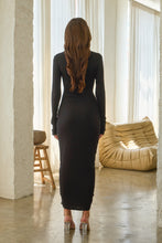 Load image into Gallery viewer, Turtleneck Maxu Dress - Black
