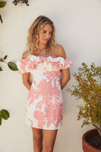 Load image into Gallery viewer, Ruffle dress - White/Coral
