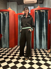 Load image into Gallery viewer, 3/4 zip soft jkt - black/green
