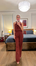 Load image into Gallery viewer, Straight Long Trousers - Brown

