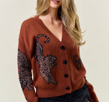 Load image into Gallery viewer, tiger print cardigan - rust
