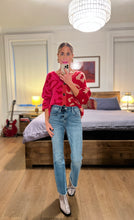Load image into Gallery viewer, Animal print Cardi - Red/pink
