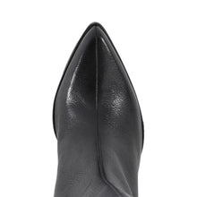Load image into Gallery viewer, Tall leahter boots - black

