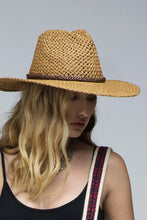 Load image into Gallery viewer, panama hat w braid trim - natural
