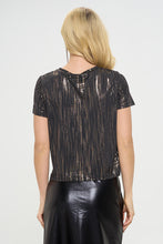 Load image into Gallery viewer, s/s top w gold foil - black

