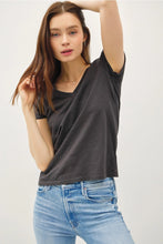Load image into Gallery viewer, classic v nk ss tee - charcoal
