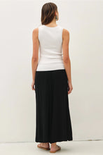 Load image into Gallery viewer, wide crop linen pants - black

