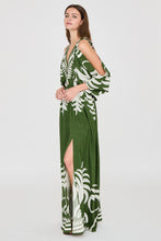 Load image into Gallery viewer, Border print kimono Dress - Green / Beige
