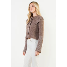 Load image into Gallery viewer, CROPPED KNIT COLLARD CARDI - BROWN
