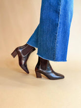 Load image into Gallery viewer, JOSIE BOOT - BROWN
