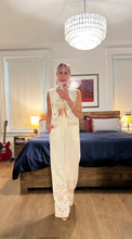 Load image into Gallery viewer, Embroidery wide trousers - White

