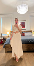 Load image into Gallery viewer, Wrap skirt and Top set - Beige
