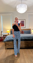 Load image into Gallery viewer, Boat neck off shoulder top - Navy
