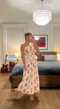 Load image into Gallery viewer, Floral Maxi Skirt - Multi
