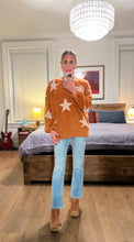 Load image into Gallery viewer, Fuzzy Star Sweater - Rust
