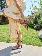 Load image into Gallery viewer, lucky sandal - chocolate

