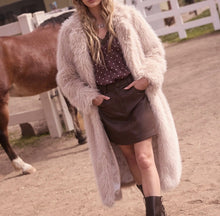 Load image into Gallery viewer, Faux fur Long coat - Taupe
