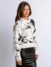 Load image into Gallery viewer, Carrera Sweater - ecru/black

