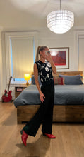 Load image into Gallery viewer, Rose Top - Black
