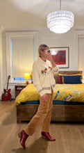 Load image into Gallery viewer, Horse Cardi - Beige
