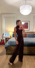 Load image into Gallery viewer, Corduroy pants - Burgundy
