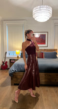 Load image into Gallery viewer, One shoulder ribbed top - Burgundy
