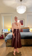 Load image into Gallery viewer, Silky loose shirt - Pink
