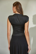 Load image into Gallery viewer, RUCHED TOP W GOLD - BLACK

