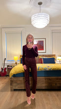 Load image into Gallery viewer, V Neck Knit Top - Burgundy
