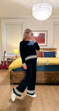 Load image into Gallery viewer, Side stripe Sweater - Navy/white
