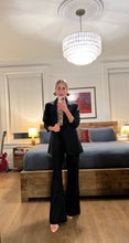 Load image into Gallery viewer, Striped straight blazer - Black
